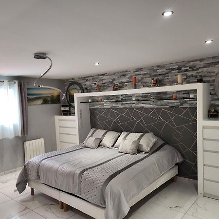 Villa Massenet Sarcelles Zewnętrze zdjęcie